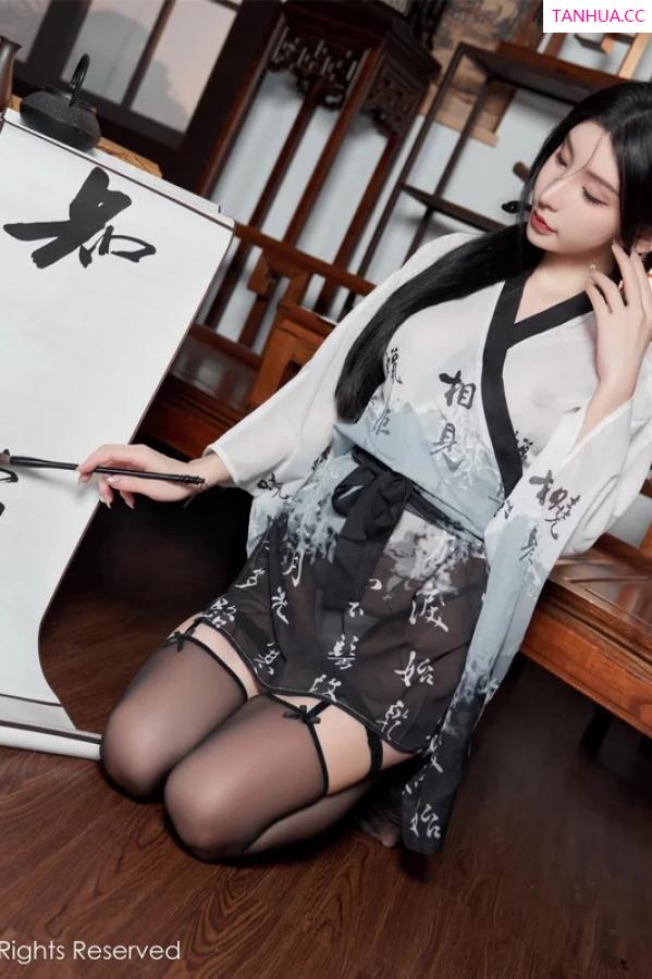 周于希dummy  [XiuRen]高清写真图 2023.12.29 No.7891 周于希Sally 美臀古装第28张图片